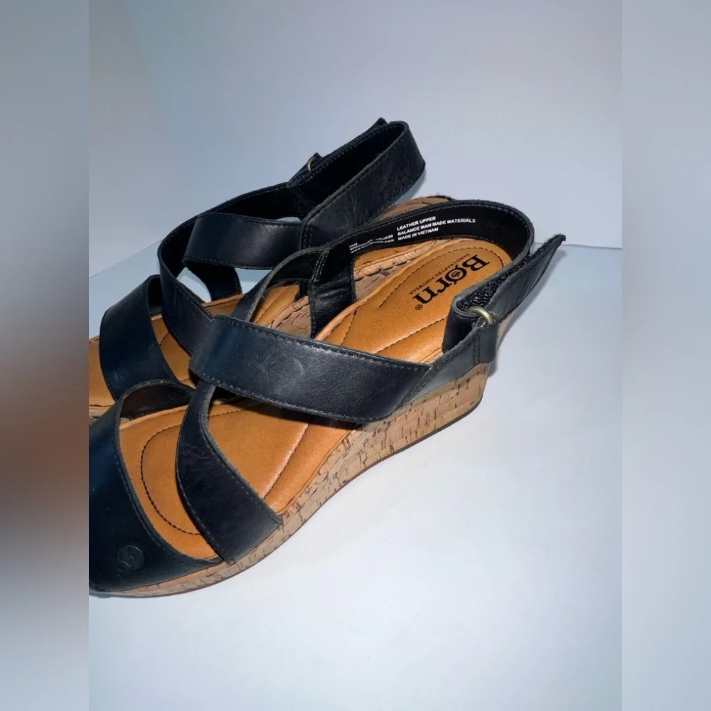 Born Women's‎ Leather Straps Cork Platform Sandal Wedge Black, Size 10